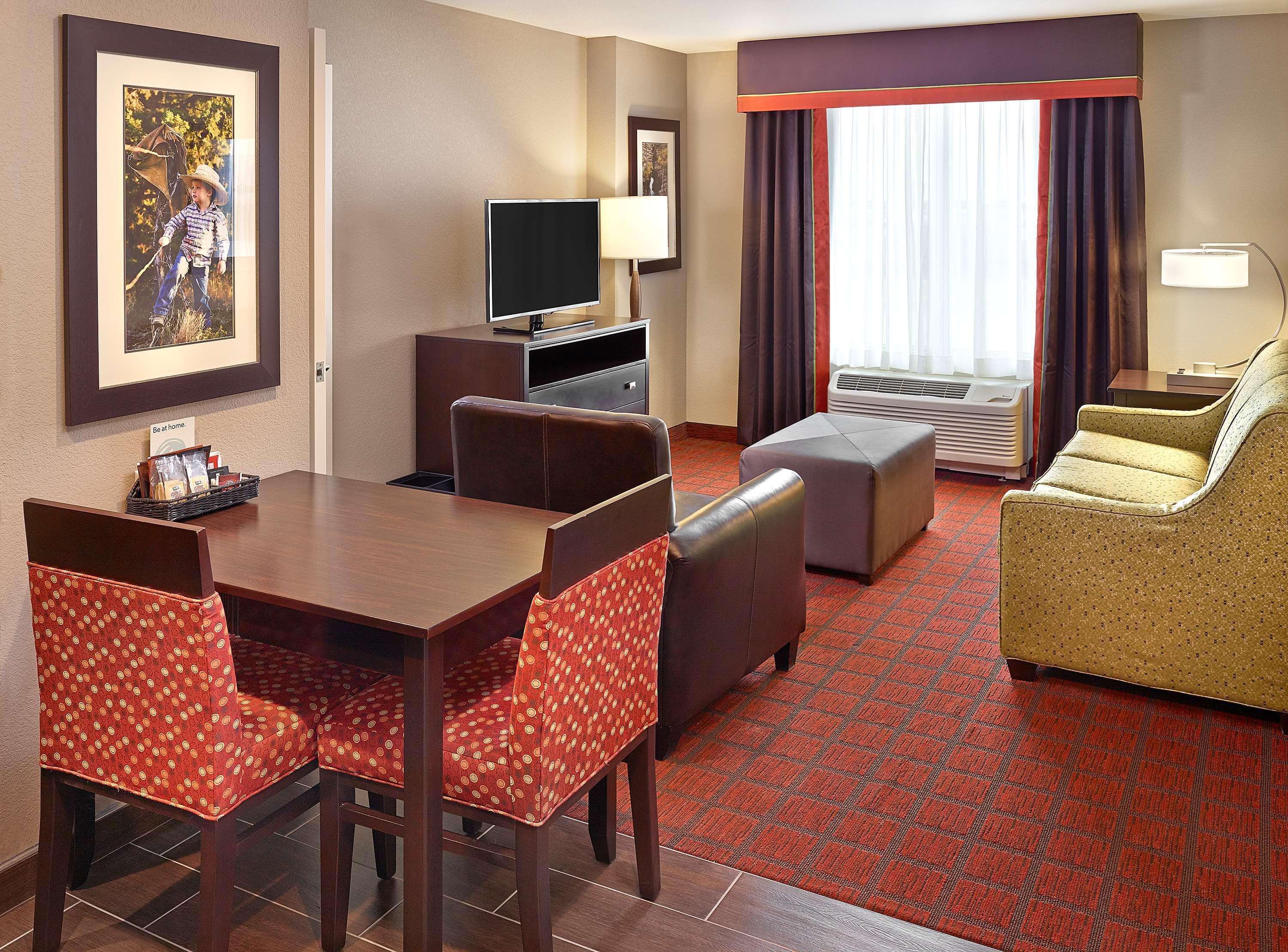 Homewood Suites Calgary Airport Zewnętrze zdjęcie